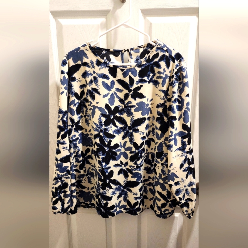 Shein Curve Floral Print Women's Top - Blue and White
